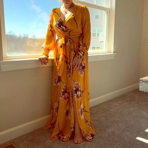 NWT Fashion Nova Long Sleeve Maxi Floral Dress